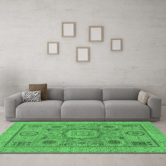 Machine Washable Abstract Emerald Green Modern Area Rugs in a Living Room,, wshabs1313emgrn