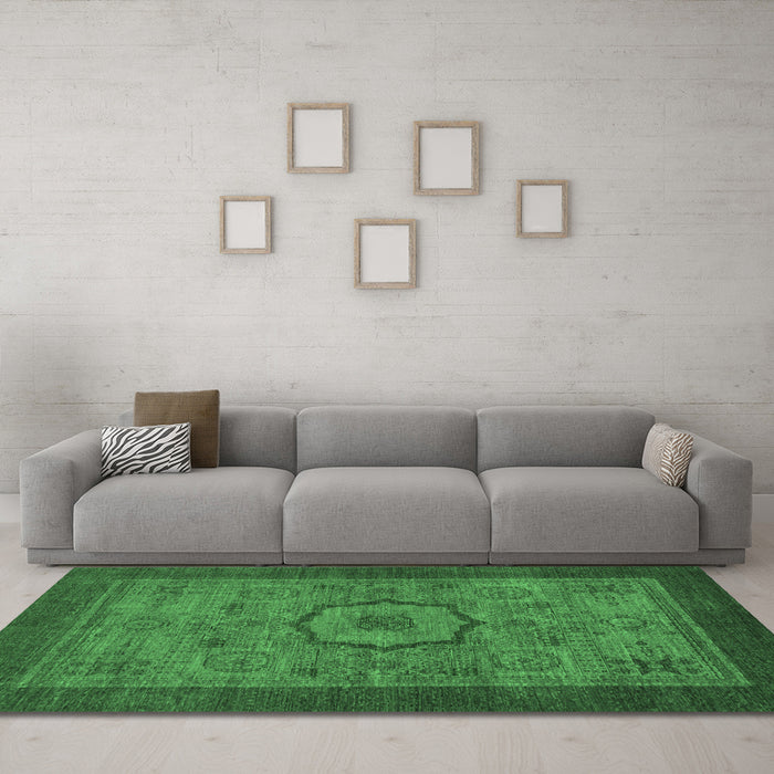 Machine Washable Abstract Emerald Green Modern Area Rugs in a Living Room,, wshabs1318emgrn