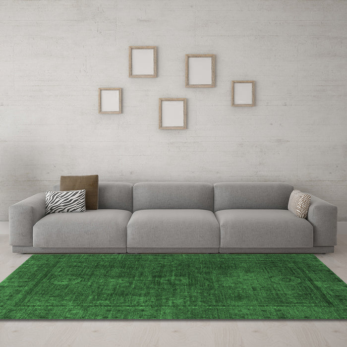 Machine Washable Abstract Emerald Green Modern Area Rugs in a Living Room,, wshabs1319emgrn
