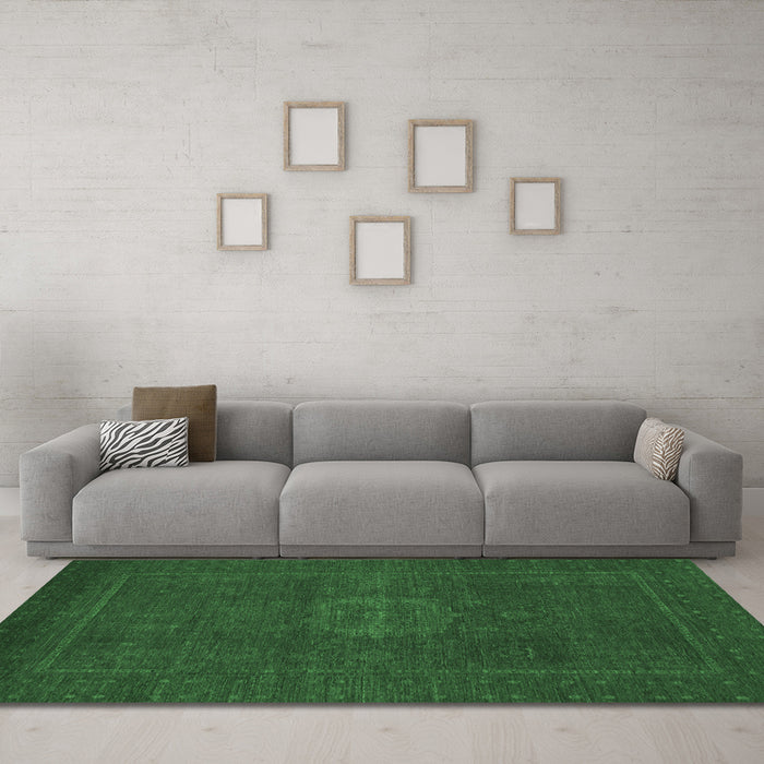 Machine Washable Abstract Emerald Green Modern Area Rugs in a Living Room,, wshabs1320emgrn