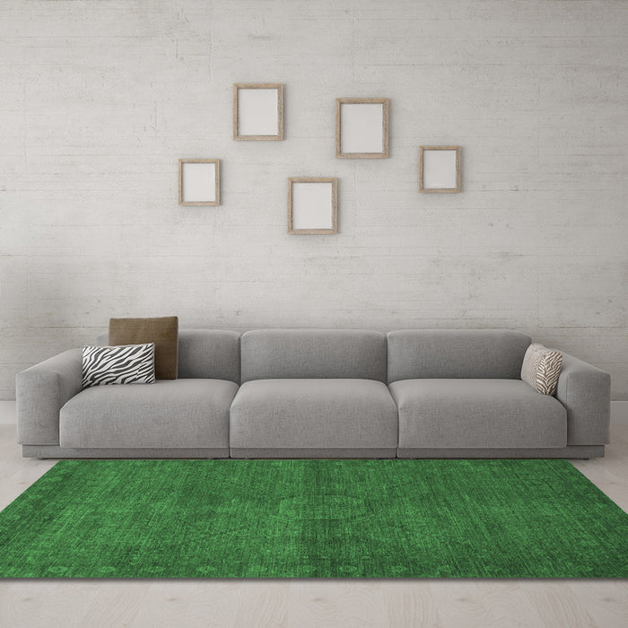 Machine Washable Abstract Emerald Green Modern Area Rugs in a Living Room,, wshabs1321emgrn
