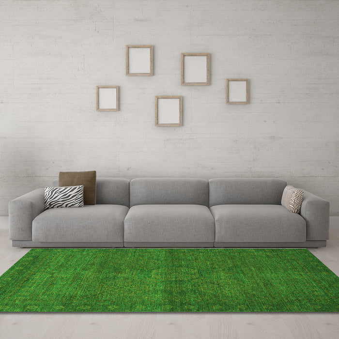 Machine Washable Abstract Green Modern Area Rugs in a Living Room,, wshabs1321grn