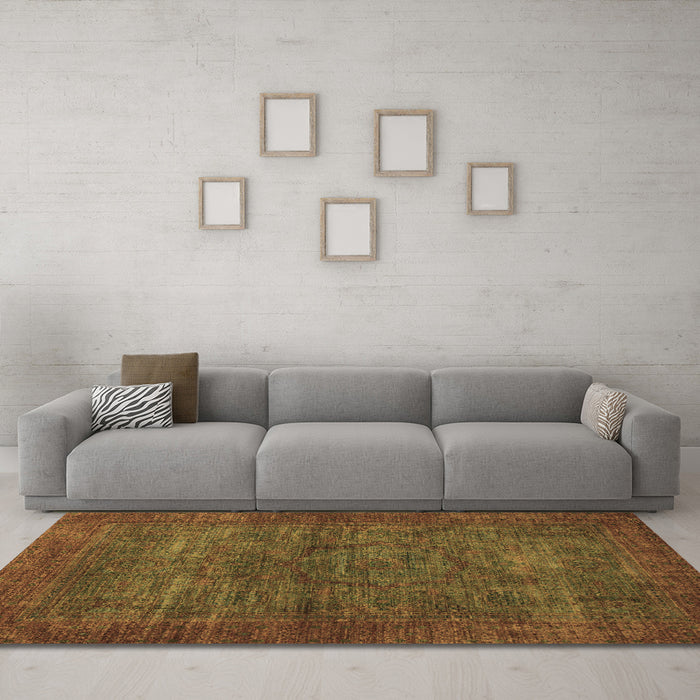 Machine Washable Abstract Brown Modern Rug in a Living Room,, wshabs1323brn