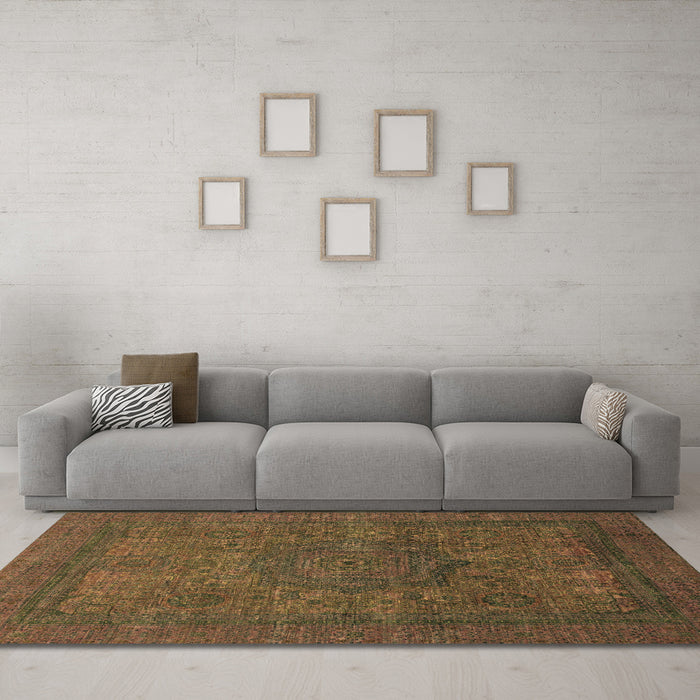 Machine Washable Abstract Brown Modern Rug in a Living Room,, wshabs1330brn
