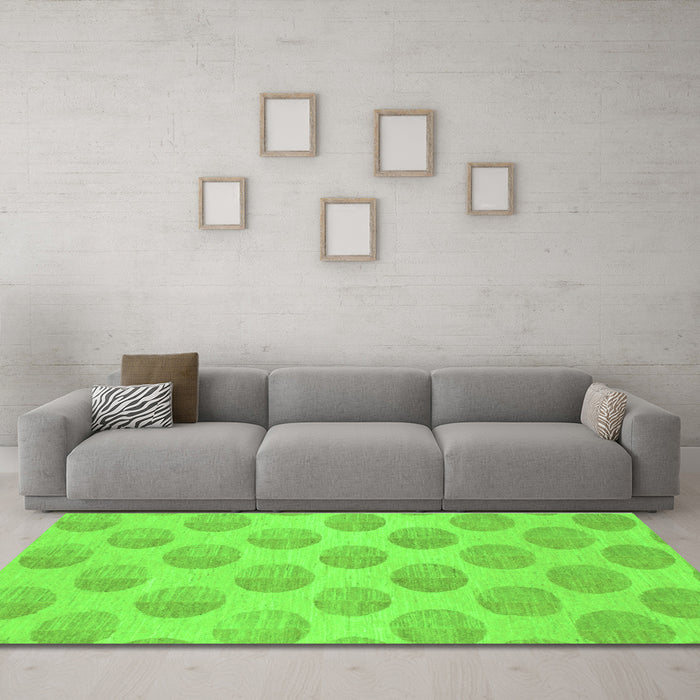 Machine Washable Solid Green Modern Area Rugs in a Living Room,, wshabs1339grn