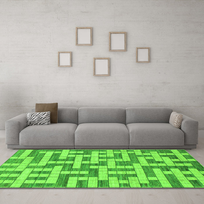 Machine Washable Solid Green Modern Area Rugs in a Living Room,, wshabs1343grn