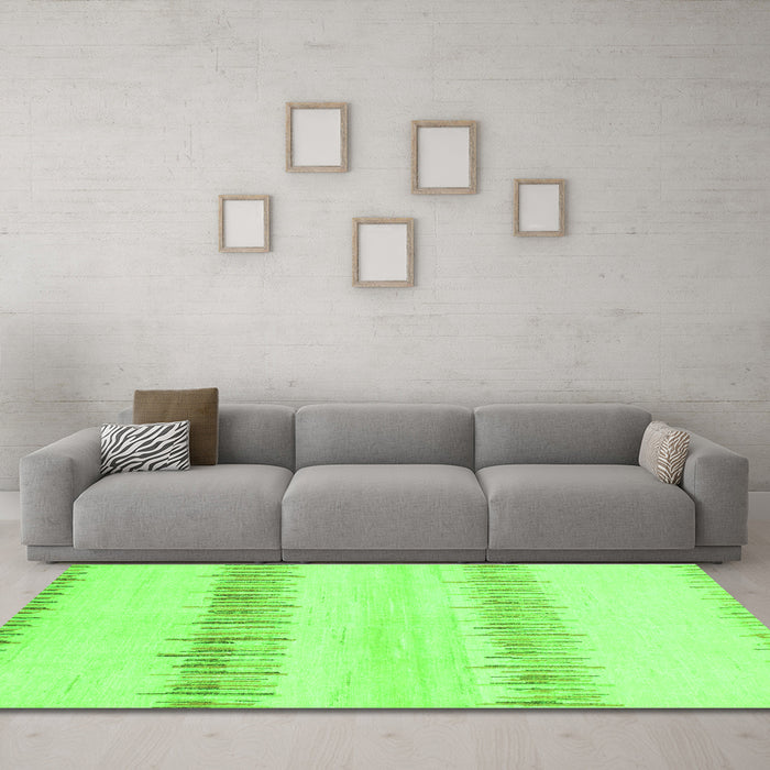 Machine Washable Solid Green Modern Area Rugs in a Living Room,, wshabs1345grn