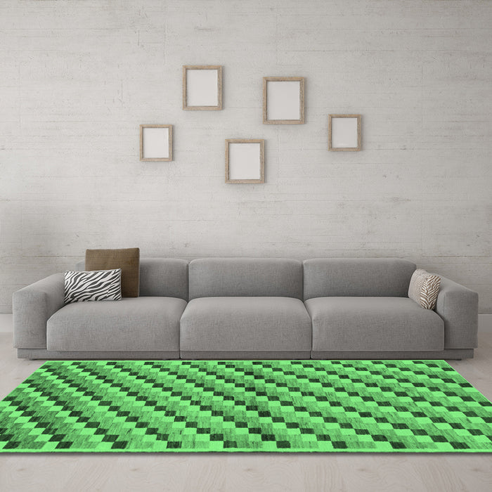 Machine Washable Checkered Emerald Green Modern Area Rugs in a Living Room,, wshabs1346emgrn