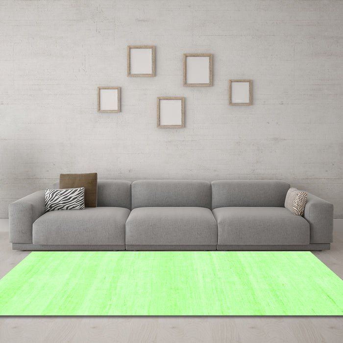 Machine Washable Solid Green Modern Area Rugs in a Living Room,, wshabs1354grn