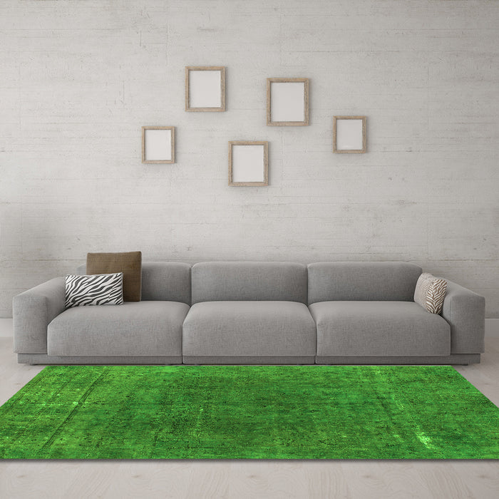Machine Washable Abstract Green Modern Area Rugs in a Living Room,, wshabs1359grn