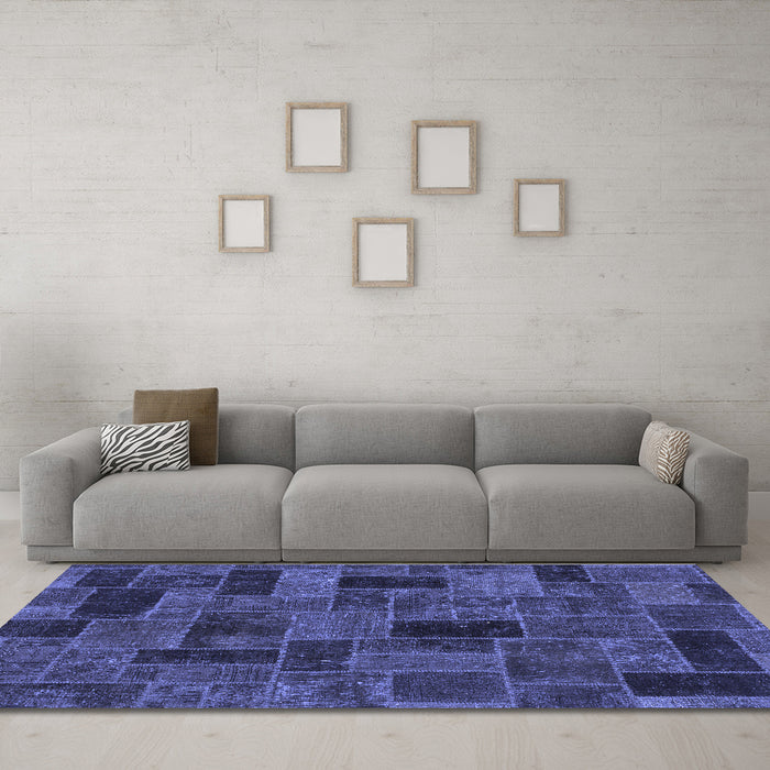Machine Washable Abstract Blue Modern Rug in a Living Room, wshabs1360blu