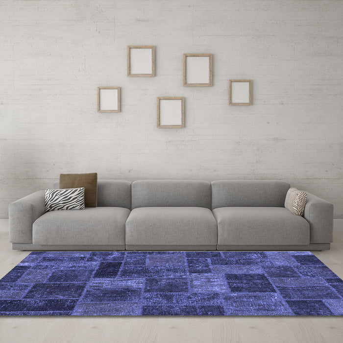 Machine Washable Abstract Blue Modern Rug in a Living Room, wshabs1361blu