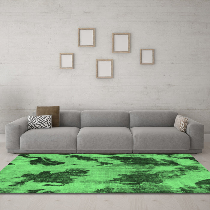 Machine Washable Abstract Emerald Green Modern Area Rugs in a Living Room,, wshabs1371emgrn