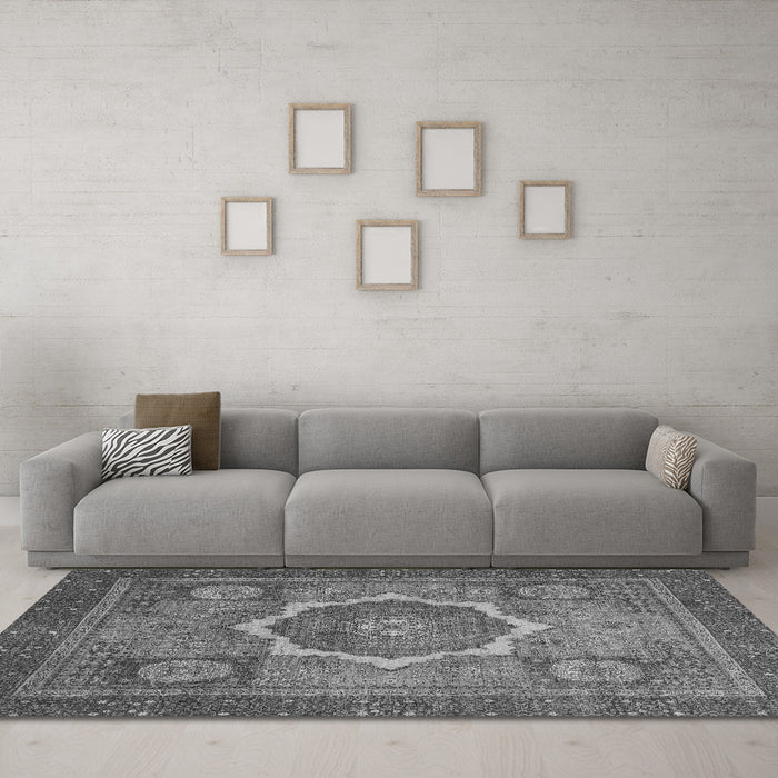 Machine Washable Abstract Gray Modern Rug in a Living Room,, wshabs1374gry