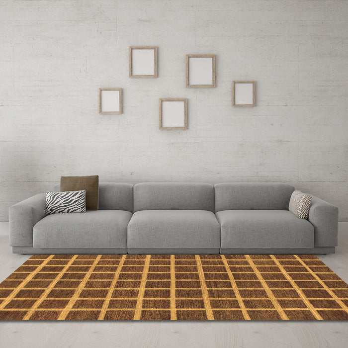 Machine Washable Checkered Brown Modern Rug in a Living Room,, wshabs1381brn