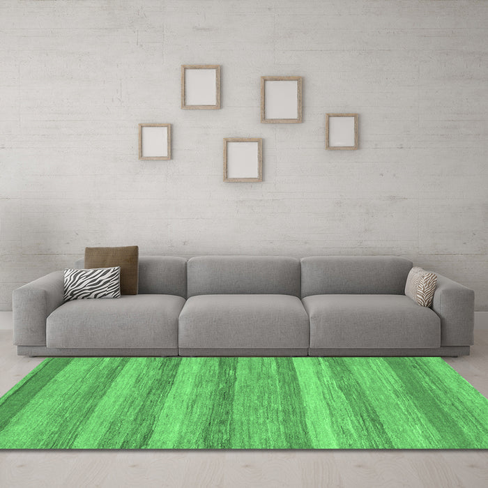 Machine Washable Abstract Emerald Green Modern Area Rugs in a Living Room,, wshabs1392emgrn