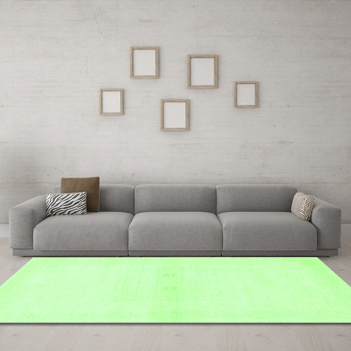 Machine Washable Solid Green Modern Area Rugs in a Living Room,, wshabs1398grn