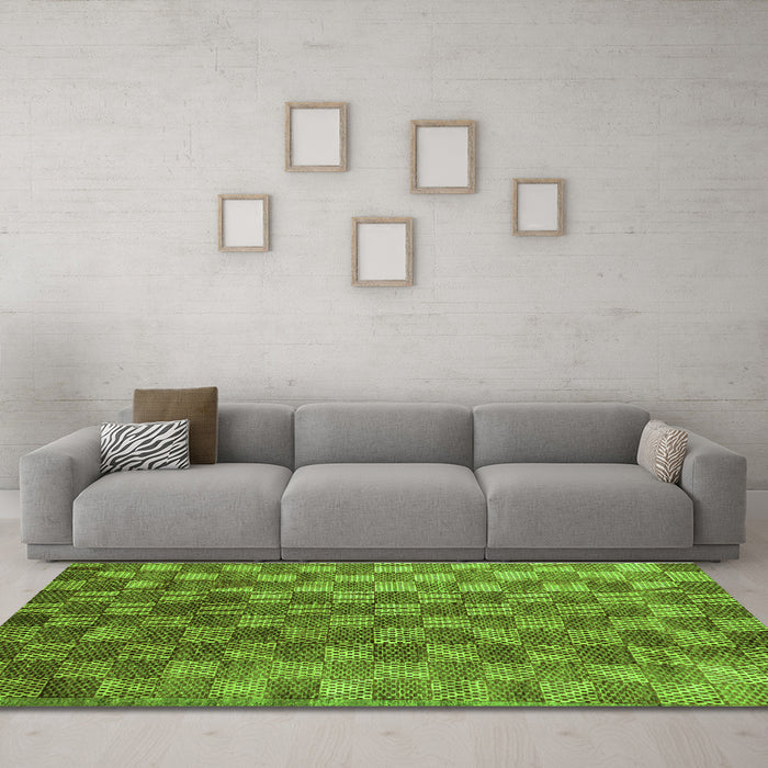 Machine Washable Oriental Green Modern Area Rugs in a Living Room,, wshabs13grn