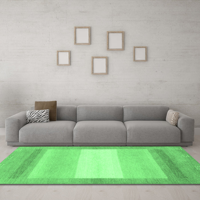 Machine Washable Abstract Emerald Green Modern Area Rugs in a Living Room,, wshabs1400emgrn