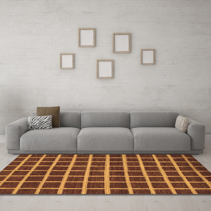 Machine Washable Checkered Brown Modern Rug in a Living Room,, wshabs1418brn
