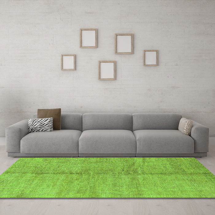 Machine Washable Abstract Green Modern Area Rugs in a Living Room,, wshabs1426grn