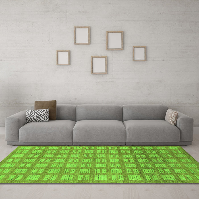 Machine Washable Abstract Green Modern Area Rugs in a Living Room,, wshabs1432grn