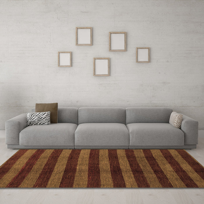 Machine Washable Abstract Brown Modern Rug in a Living Room,, wshabs1434brn
