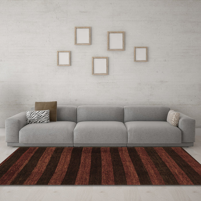 Machine Washable Abstract Brown Modern Rug in a Living Room,, wshabs1441brn