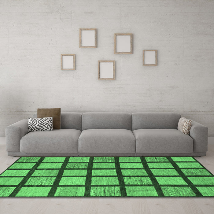 Machine Washable Checkered Emerald Green Modern Area Rugs in a Living Room,, wshabs1444emgrn