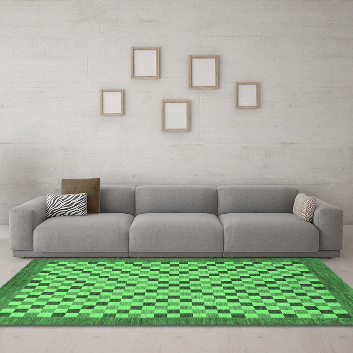 Machine Washable Checkered Emerald Green Modern Area Rugs in a Living Room,, wshabs1445emgrn