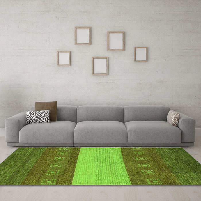 Machine Washable Abstract Green Modern Area Rugs in a Living Room,, wshabs1448grn
