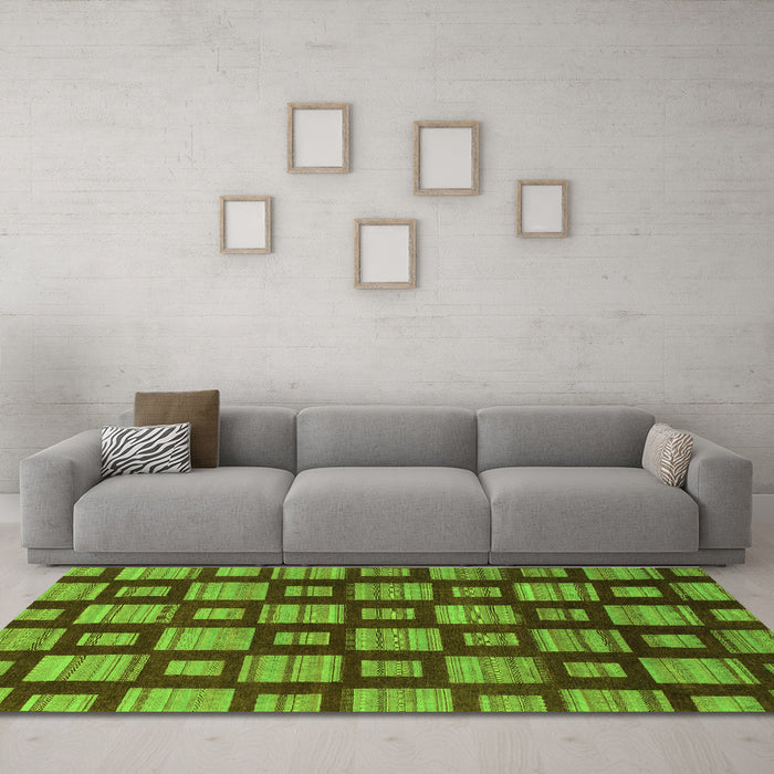 Machine Washable Abstract Green Modern Area Rugs in a Living Room,, wshabs1453grn