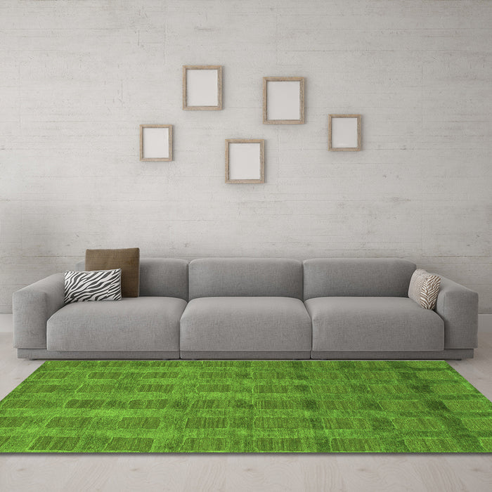 Machine Washable Abstract Green Modern Area Rugs in a Living Room,, wshabs1457grn