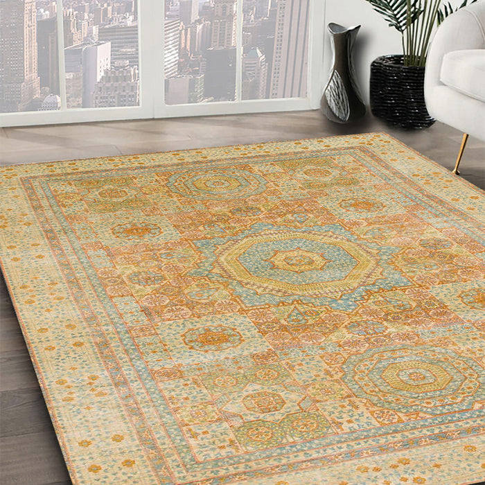 Abstract Gold Modern Rug in Family Room, abs1462