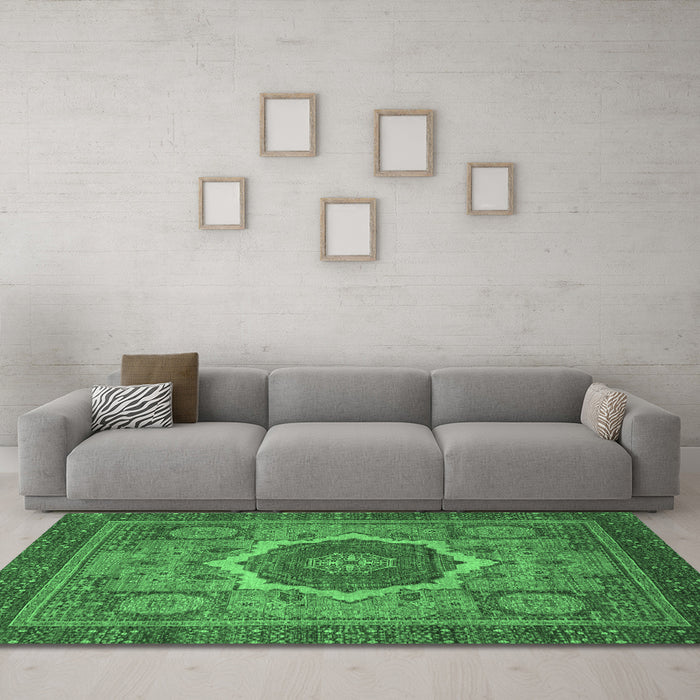 Machine Washable Oriental Emerald Green Modern Area Rugs in a Living Room,, wshabs1474emgrn