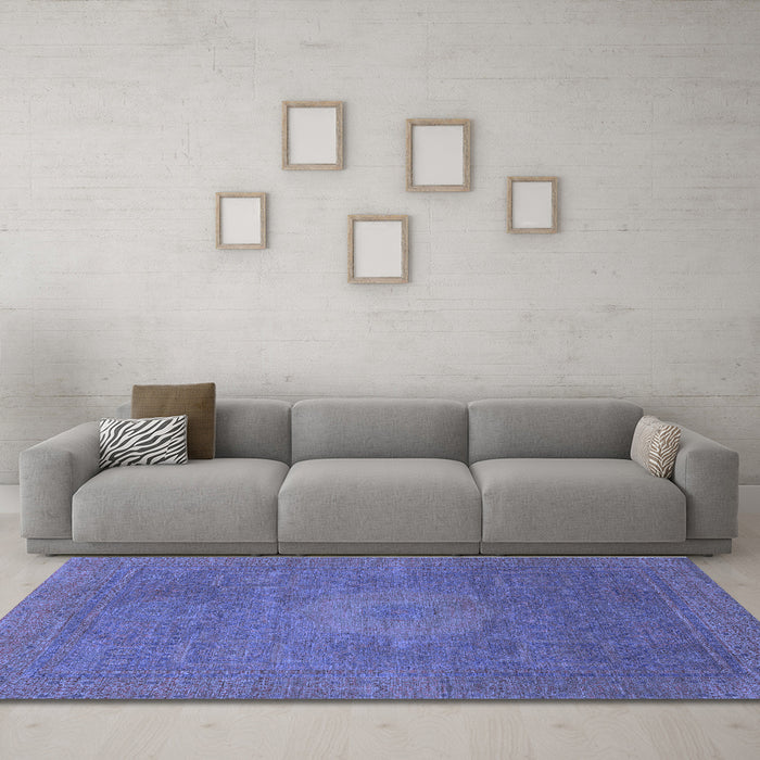 Machine Washable Oriental Blue Modern Rug in a Living Room, wshabs1479blu