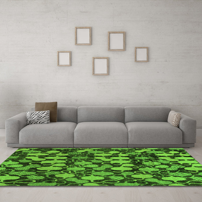 Machine Washable Abstract Green Modern Area Rugs in a Living Room,, wshabs147grn