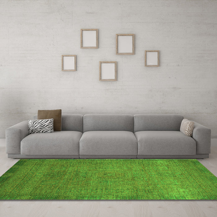 Machine Washable Oriental Green Modern Area Rugs in a Living Room,, wshabs1483grn