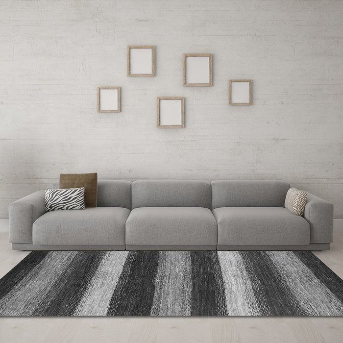 Machine Washable Oriental Gray Modern Rug in a Living Room,, wshabs1484gry