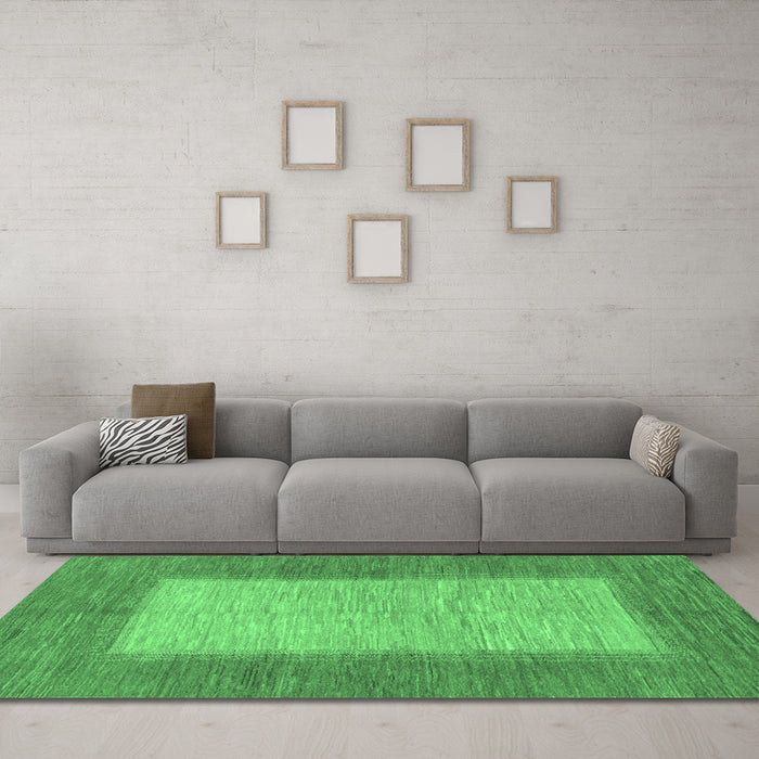 Machine Washable Abstract Emerald Green Modern Area Rugs in a Living Room,, wshabs1495emgrn