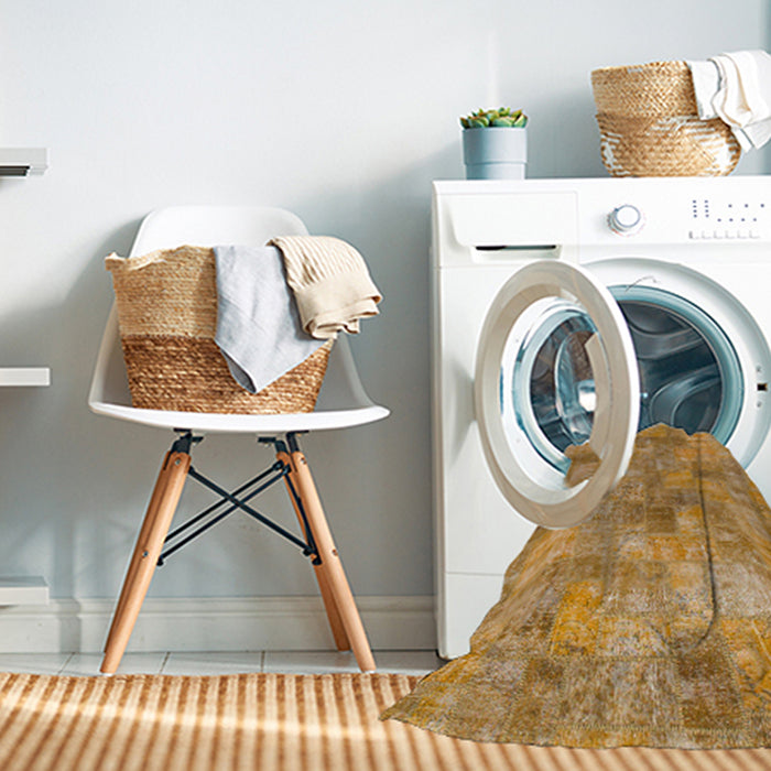 Machine Washable Abstract Yellow Rug in a Washing Machine, wshabs1504