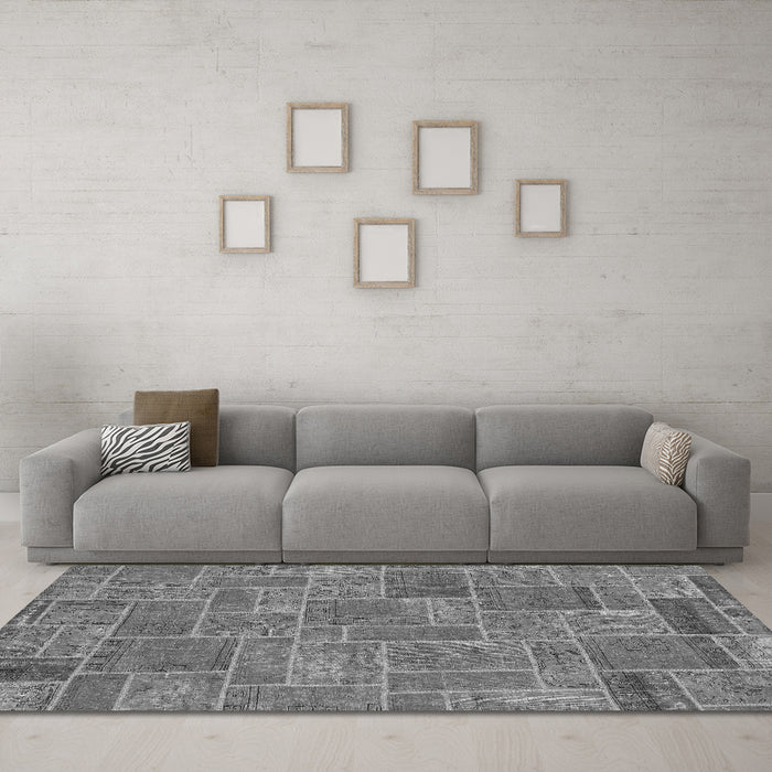 Machine Washable Patchwork Gray Transitional Rug in a Living Room,, wshabs1510gry