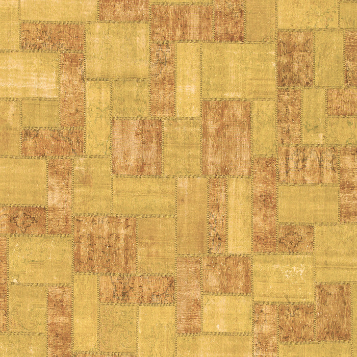 Square Patchwork Brown Transitional Rug, abs1513brn