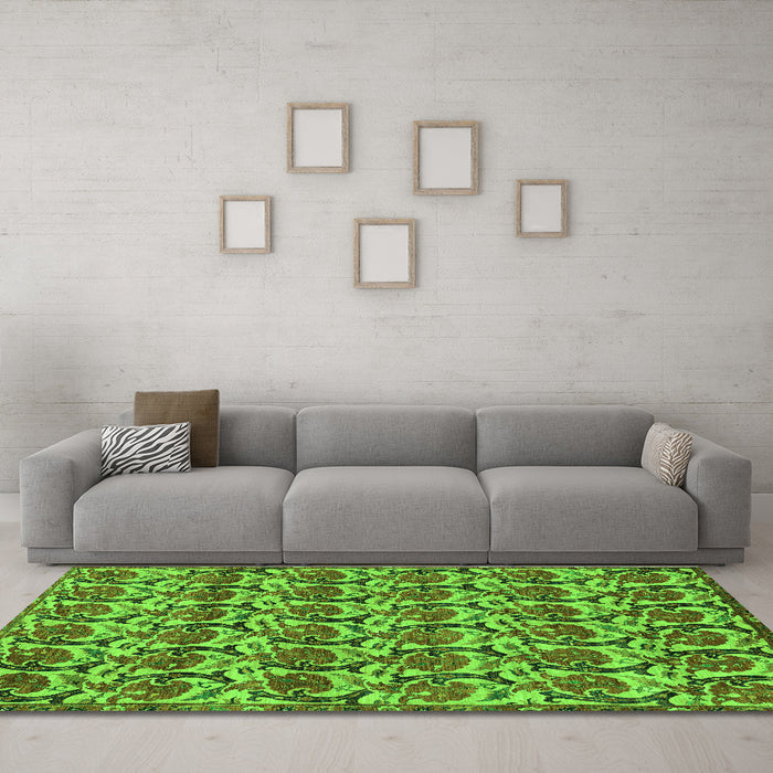 Machine Washable Abstract Green Modern Area Rugs in a Living Room,, wshabs152grn