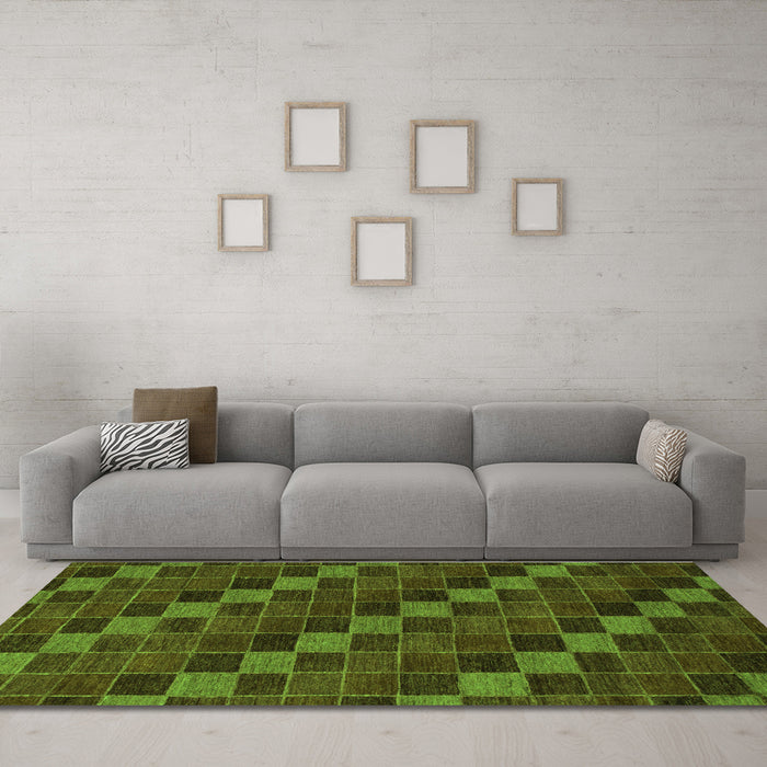 Machine Washable Checkered Green Modern Area Rugs in a Living Room,, wshabs1536grn