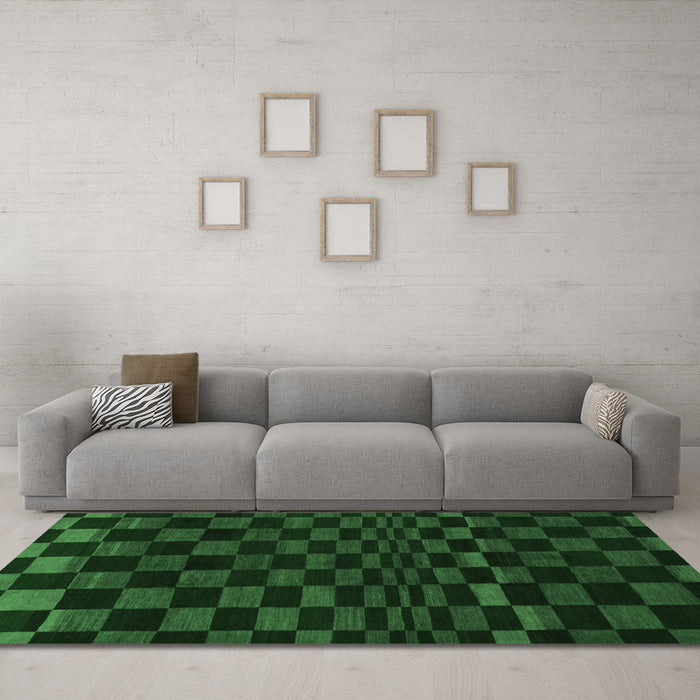 Machine Washable Checkered Emerald Green Modern Area Rugs in a Living Room,, wshabs1539emgrn