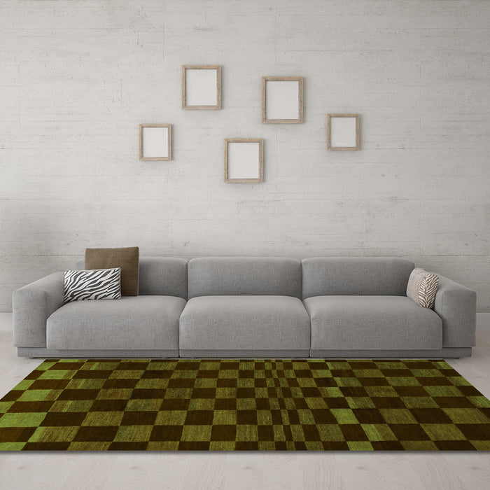 Machine Washable Checkered Green Modern Area Rugs in a Living Room,, wshabs1539grn
