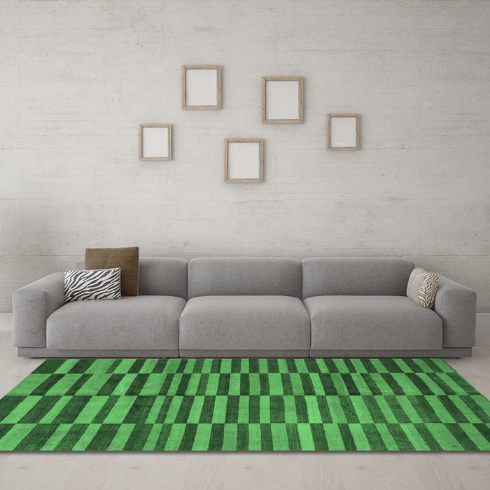 Machine Washable Abstract Emerald Green Modern Area Rugs in a Living Room,, wshabs1540emgrn