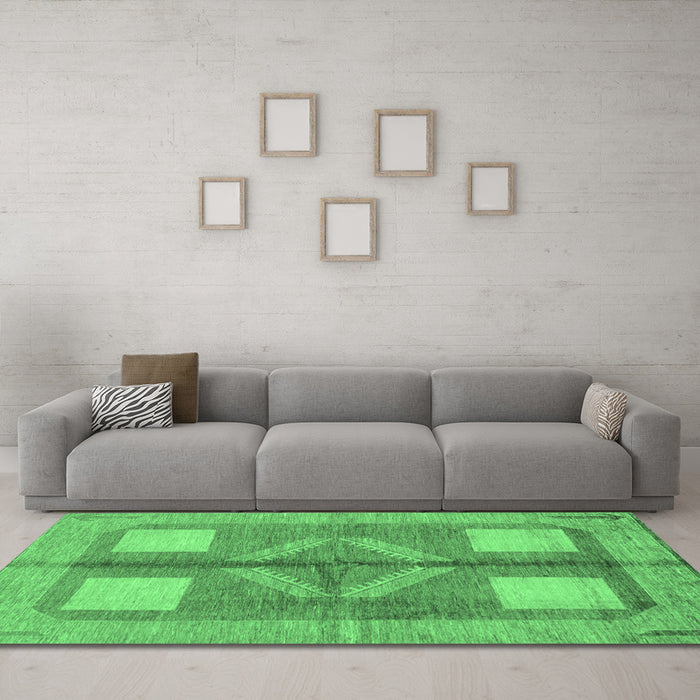 Machine Washable Abstract Emerald Green Modern Area Rugs in a Living Room,, wshabs1548emgrn