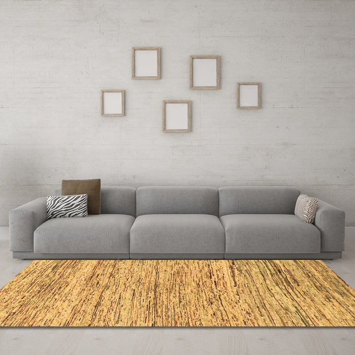 Machine Washable Abstract Brown Modern Rug in a Living Room,, wshabs1571brn